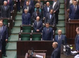 xandra - Podwójne standardy PiSu i miłość bliźniego katolików: Kaczyński nie uczcił m...