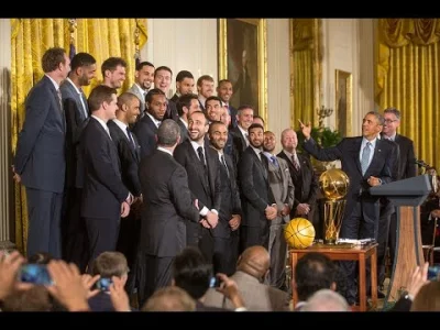 MuzG - San Antonio Spurs u prezydenta Obamy.

#nba #koszykowka #spurs #obama