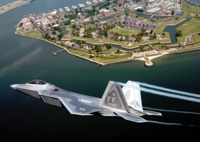 Sirion - F-22 nad fortem Monroe.

Wygląda zajebiście ;)

#militaryboners #militarypor...