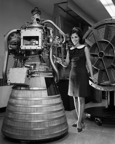 angelo_sodano - Miss NASA 1968
#vaticanoarchive #nasa #retroboners #modadamska #tylk...