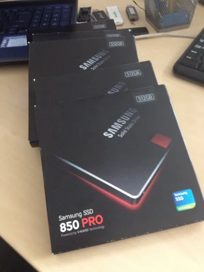 h.....r - #mirki mam do oddania 5 dysków SSD 512gb marki SAMSUNG. Folia w transporcie...