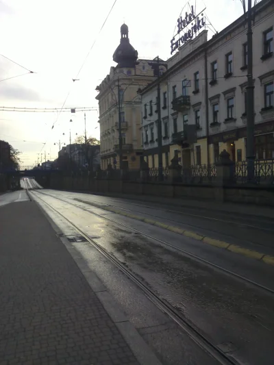 emdzi - Dzień dobry Kraków :)
#dziendobry #krakowzrana #krakow