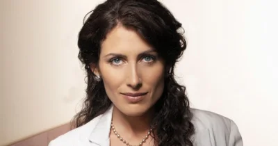 Sepang - @wszystkoinic: Dr. Lisa Cuddy na wykopie?

hint: włosy