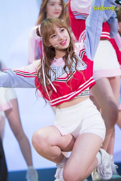 K.....o - #chengxiao #wjsn
#koreanka #chinka