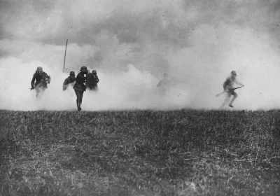 angelo_sodano - Bitwa pod Passchendaele, 1917
#vaticanoarchive #fotohistoria #iwojna...