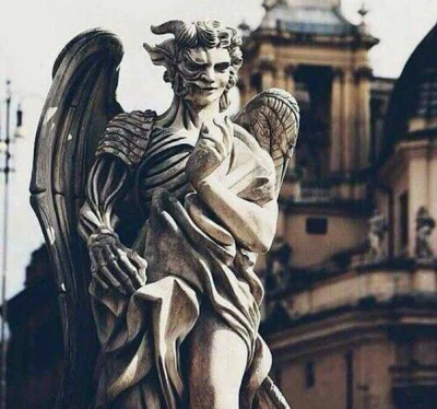 Castellano - Statua z filmu "anioły i demony"
#sztuka #architektura
