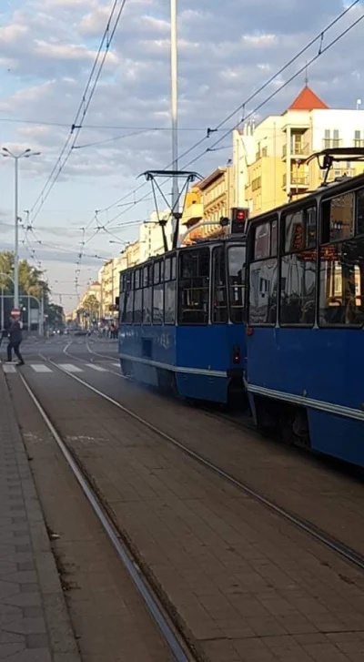 jagrab - Daily mpk - smoke on the tracks

#mpkwroclaw #wroclaw