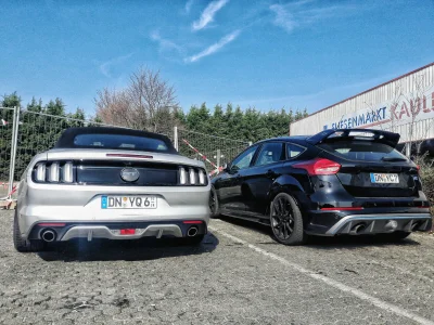 D.....k - Który? ( ͡º ͜ʖ͡º)

Mustang GT i Focus RS


#carspotting #carboners #samocho...