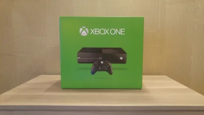 Mikno - Na sprzedaż nowy Xbox One 500 GB ze sklepu Microsoft. Pudełko nie było nawet ...