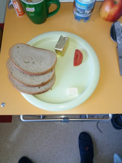 Kwassokles - #szpital #jedzenie #zdrowie Kolacja raczej standard 3 kromki chleba kost...