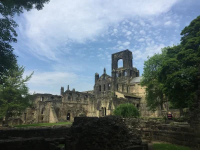 Elthiryel - Kirkstall Abbey w okolicach Leeds

Na fotografii się nie znam, ale parę r...