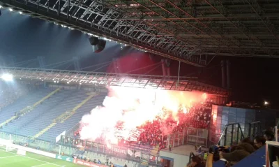 burgundu - CRACOVIA ODPALA PIRO #pdk #derby #kibice #kibole