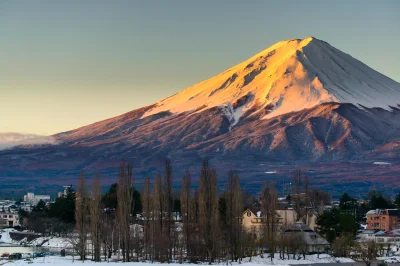 Lookazz - > Sunshine with Mt.Fuji
#dzaponialokaca <==== czarnolistuj
#earthporn #gory