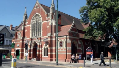 mat1984 - Kościół w Wielkiej Brytanii przerobiony na... Tesco

#wielkabrytania #uk ...