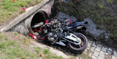 Ligniperdus - 20latek co się zabił jadąc na częstochowę... rozbite moto wygląda na cb...