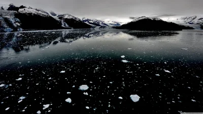 j.....e - #alaska 
dark ice buy exerything ( ͡° ͜ʖ ͡°)

#earthporn od #niemozliweg...
