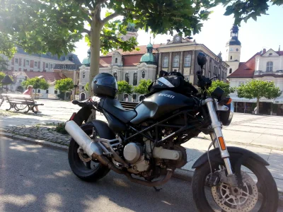 MtEden - #motocykleboners #motocykle #potworemwpolske Ktoś wie, gdzie zrobione? ;)

B...