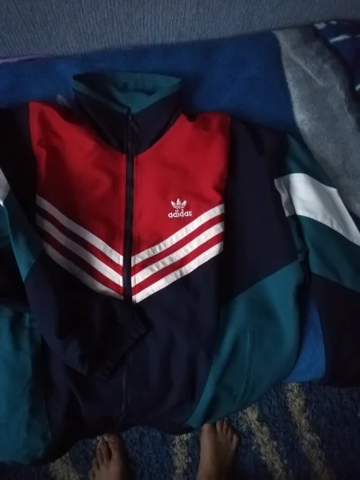 Anon_wluj - Mirki z tagu #streetwear 
Wie ktoś ile taki windbreaker może być warty?
P...