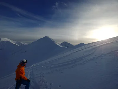 pilot1123 - Sobota, Rakoń. 
 Zjedźmy jeszcze raz, póki mamy spręża

#tatry #skitour...