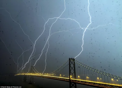 Badmadafakaa - San Francisco–Oakland Bay Bridge #sanfrancisco #mosty #burza