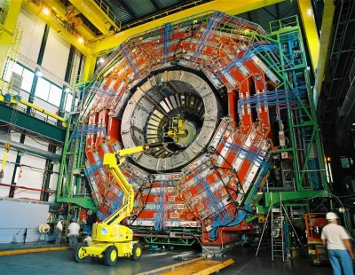 Chodtok - Mam do oddania Wielki Zderzacz Hadronów największy na świecie akcelerator c...