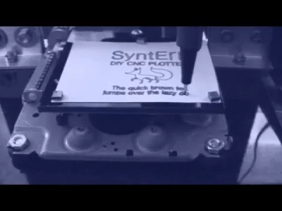 Syntax - Udało się! Stworzyłem miniaturowy ploter, który rysuje na obszarze 40x40mm z...