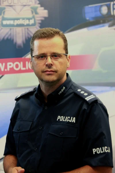 f.....o - > Policja jest instytucją represyjną.

insp. Mariusz Sokołowski -- Polsat N...