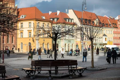 mroz3 - #dziendobry Chłodno i mokro.

WIATR.......... wschodni południowo-wschodni ...