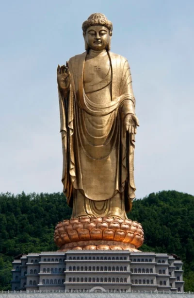 W.....a - Ciekawostka 86

W Chinach, w prowincji Zhaocun znajduje się Statua Buddy ...