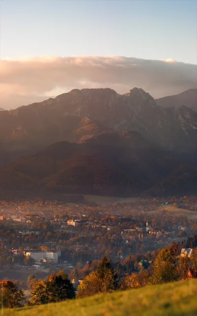 HulajDuszaToLipa - Zakopane i Giewont w blasku porannego słońca : )



SPOILER
SPOILE...