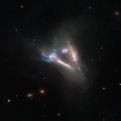 d.....4 - IC 2184

#kosmos #astronomia #conocjednagalaktyka #dobranoc
