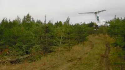 27er - Porównajcie sobie w jaki młodnik wpadł ten inny Tu-154
http://www.airlinerepo...