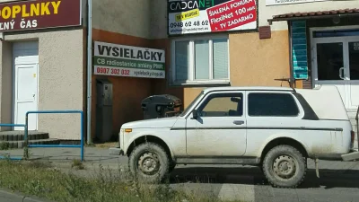 superduck - Lada Niva Speciál (21214)
1,7; R4 80KM
0-100 km/h - 19,0s

Poprawcie mnie...