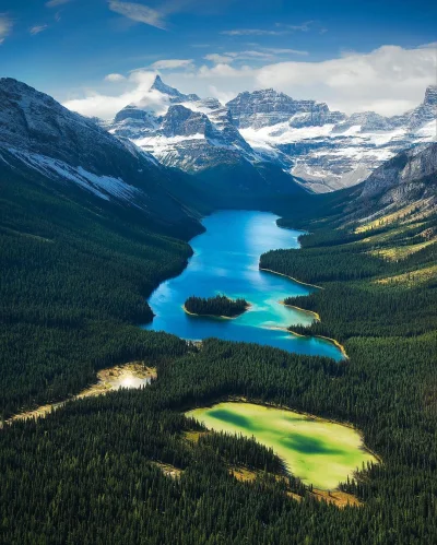 Vndone - Marvel Lake
Alberta, Kanada 
#earthporn #azylboners #fotografia