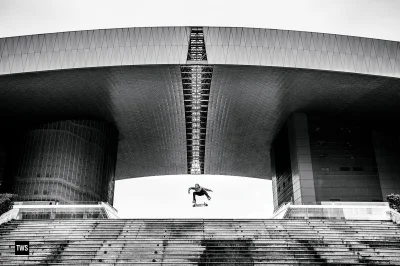 kapecvonlaczkinsen - Matt Miller, switch heelflip gdzieś w Chinach, 1600px × 1065px

...