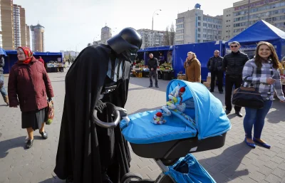 m.....0 - @LionK: Darth Vader?