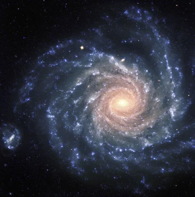 d.....4 - NGC 1232 razem z mniejszą towarzyszką, NGC 1232A

#kosmos #astronomia #cono...