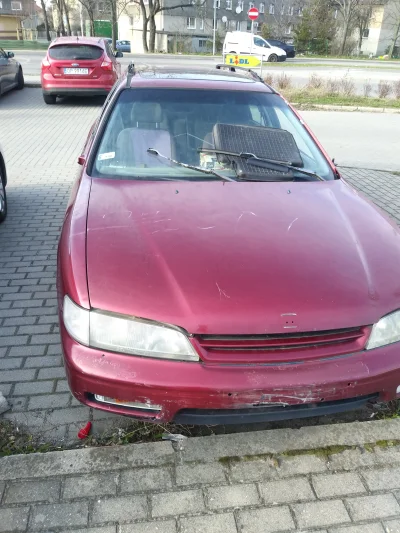 wyjadamzgarnka - #opole #motoryzacja #samochody #opolskiezlomy

Opole Zaodrze. Parkin...