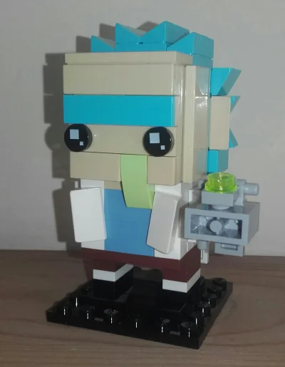 A.....r - Morty! Hey, Morty! I turned myself into a #lego #brickheadz, Morty! I'm Bri...