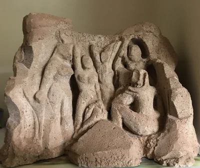 Teodoriusz - Niedokończona rzeźba na podstawie „Panny z Awinionu„ Picassa 
Ok 50x50c...