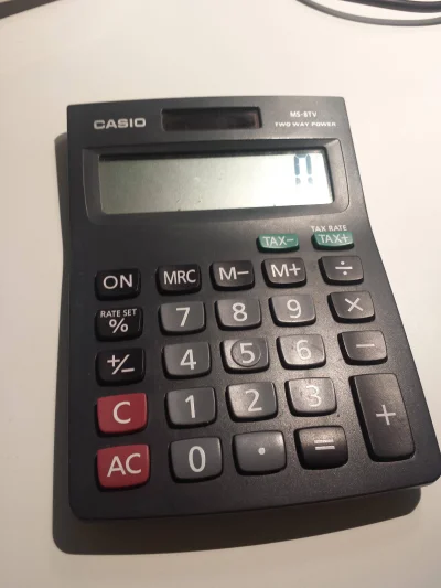 kacperski1 - Mirki, pomocy! Mój ulubiony kalkulator zaczął się przegrzewać od nadmiar...