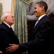 foxylion - http://blip.pl/s/815211525 Zadłużony Gorbaczow sprzedał DeDeRony Niemcom. ...