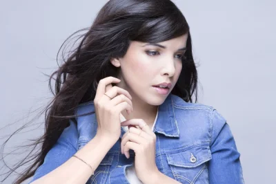 PrzemekWolw - #indila #ladnapani #nafrancuza