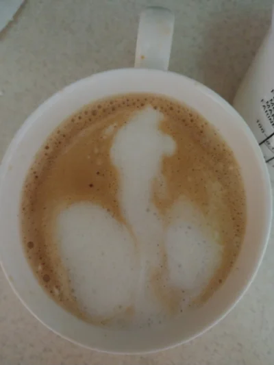 Trzesidzida - @czysta próbowałem wczoraj w latte art ale coś #!$%@? mi wyszło xD