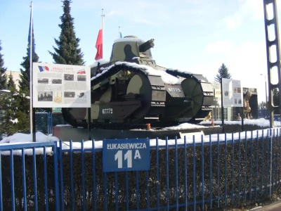 vimes81 - W Wołominie stał czołg t-34 jako pomnik, burmistrz z pisu w przypływie fant...