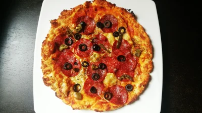 BarkaMleczna - 39/50 keto pizza omnomnom

Ciasto na jedną pizzę:

170 gramów moza...