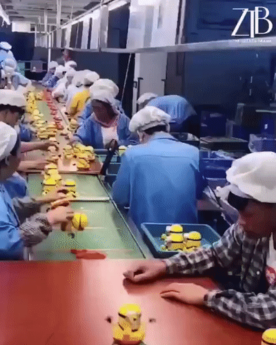krulwypoku_IgB6 - Zawód? tester w chińskiej fabryce...
#heheszki #pracbaza #chiny #g...
