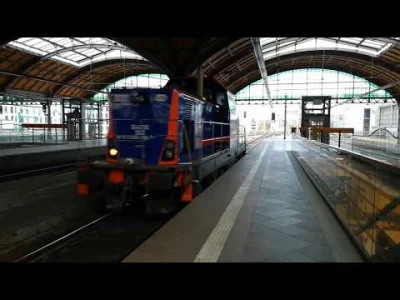 WuDwaKa - Wideo: Przejazd luzem lokomotywy PKP Intercity SU4210 - 002 przez dworzec W...