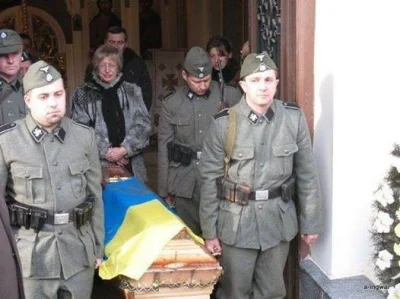snow - #polityka #ukraina #ruskiagent #gownoburza 



Pogrzeb poległego w walce z Ros...