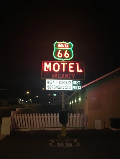 thoorgal - Dziś nocleg w #barstow #california #usa w #motel przy historic #road66. Lu...